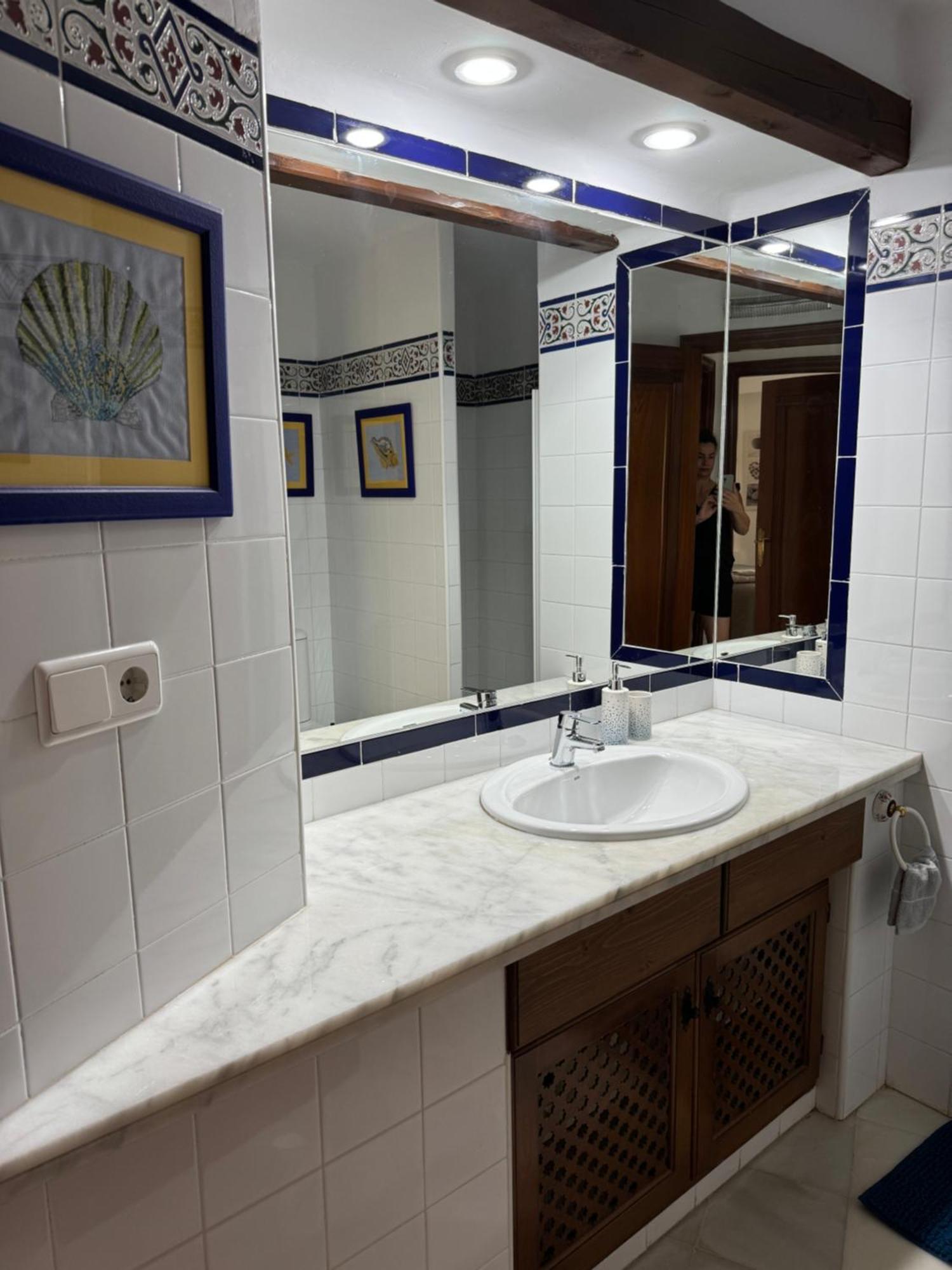 Martina Appartement Torrevieja Buitenkant foto